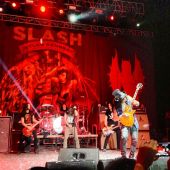 Concert solo 2013 0504_manille slash (1)